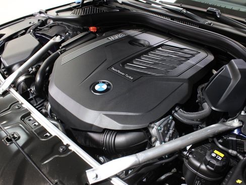 Used 2023 BMW 840i Coupe image 17