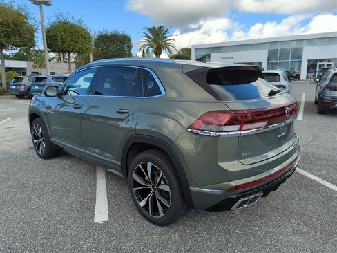 New 2026 Volkswagen Atlas Cross Sport SEL Premium R-Line image 7