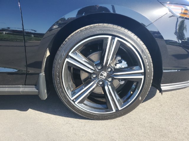 Used 2025 Honda Accord Sport image 6