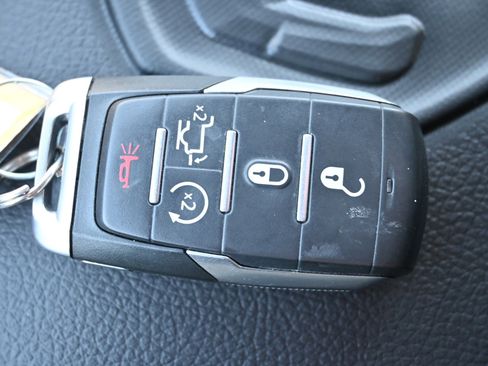 Used 2022 RAM 1500 Laramie image 28