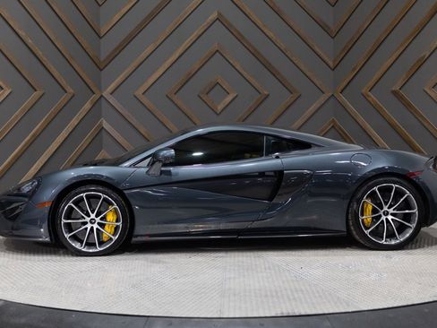 Used 2019 McLaren 570S Coupe image 4