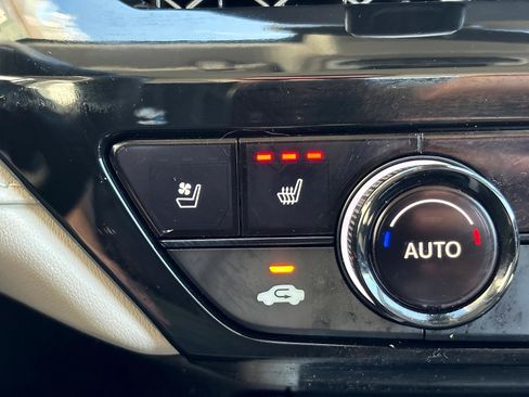 Certified 2024 Honda Accord Touring image 28