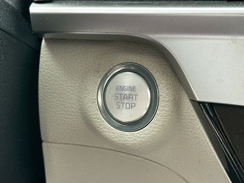 Used 2023 Kia Telluride S w/ S Sunroof Package AWD/4WD image 38