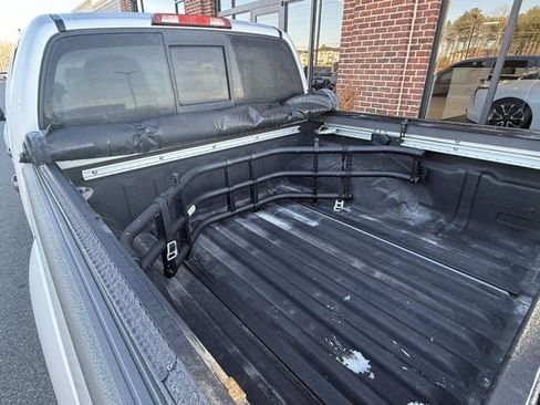 Used 2017 Nissan Frontier SV w/ SV Value Truck Package image 13