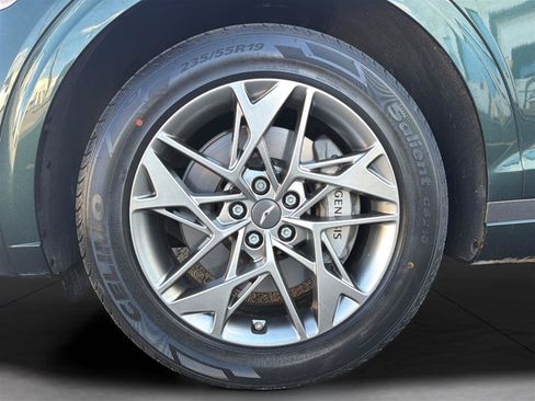 Used 2023 Genesis GV70 2.5T w/ Advanced Package AWD/4WD image 35
