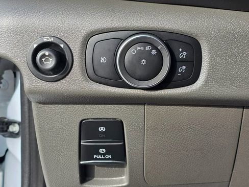 Used 2024 Ford Transit 350 XLT AWD/4WD image 7