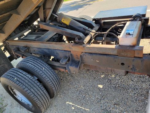 Used 2008 Ford F350 2WD Regular Cab DRW Super Duty image 20