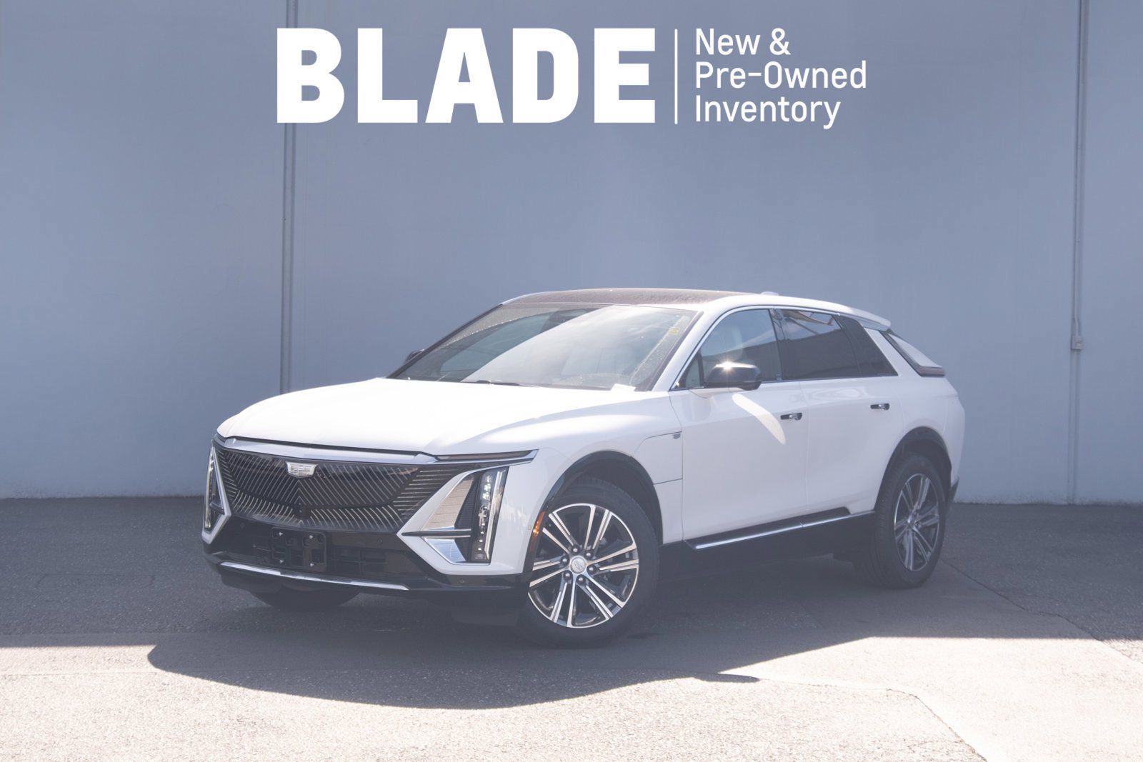 Used 2024 Cadillac Lyriq Luxury AWD/4WD image 1