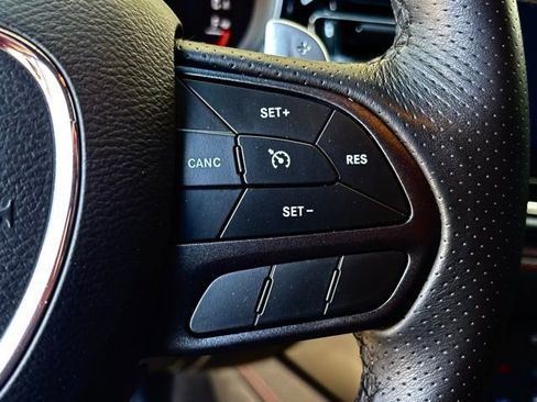 Used 2025 Dodge Durango GT image 18