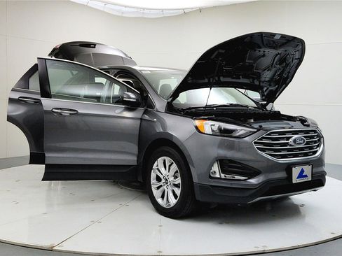 Used 2024 Ford Edge Titanium AWD/4WD image 10