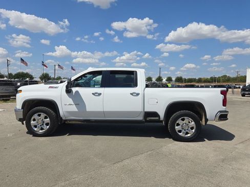 Used 2023 Chevrolet Silverado 2500 LTZ w/ LTZ Premium Package AWD/4WD image 8
