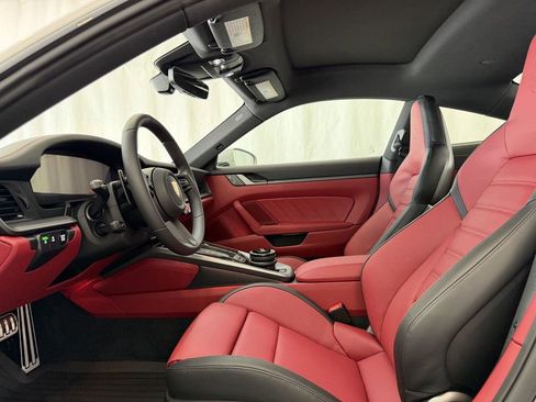 New 2026 Porsche 911 Carrera 4S image 5