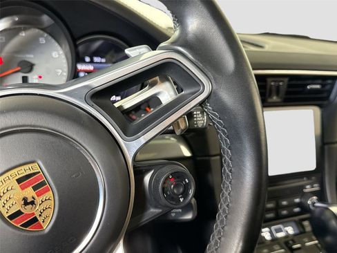 Used 2019 Porsche 911 Carrera S RWD image 25