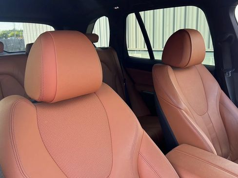 Used 2019 BMW X5 xDrive40i w/ Convenience Package AWD/4WD image 22