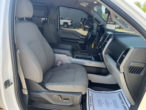 Used 2017 Ford F150 XLT w/ Equipment Group 302A Luxury AWD/4WD image 30