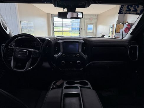 Used 2022 GMC Sierra 2500 SLE w/ SLE Value Package; AWD/4WD image 13