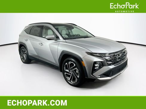 Used 2025 Hyundai Tucson Limited FWD image 1