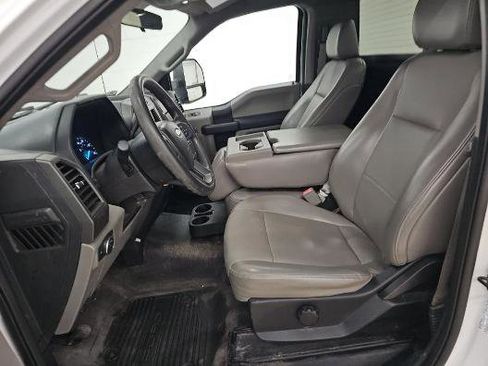 Used 2019 Ford F250 XL w/ XL Value Package image 2