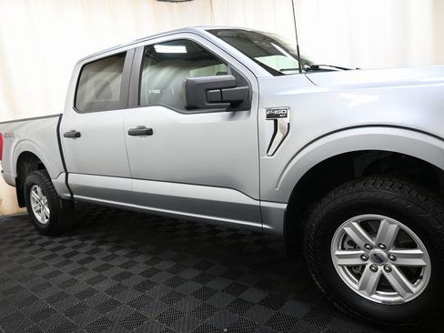 Used 2023 Ford F150 XLT image 19