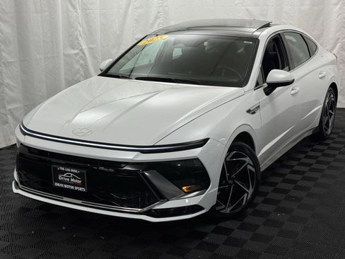 Used 2025 Hyundai Sonata SEL image 2