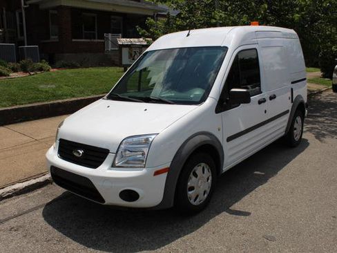 Used 2013 Ford Transit Connect XLT image 3