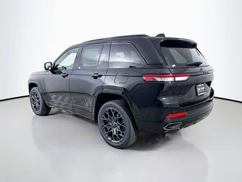 New 2025 Jeep Grand Cherokee Summit w/ Obsidian Package image 5