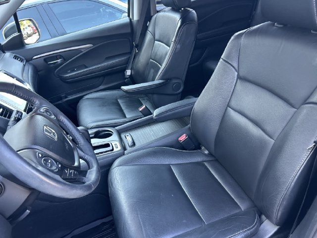 Used 2017 Honda Pilot EX-L image 11