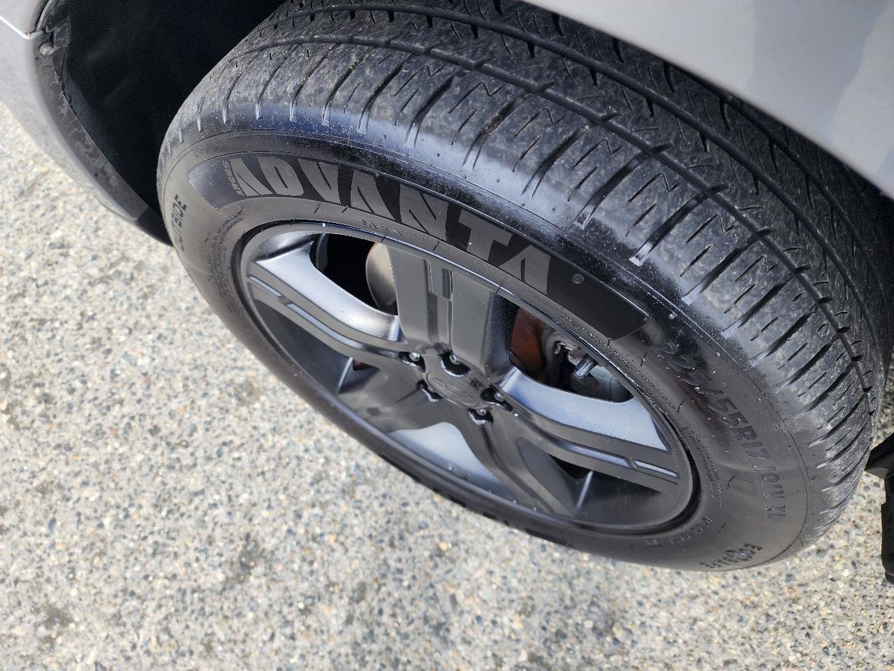 Used 2010 Subaru Forester 2.5X Premium w/ Popular Equipment Group 5B AWD/4WD image 40