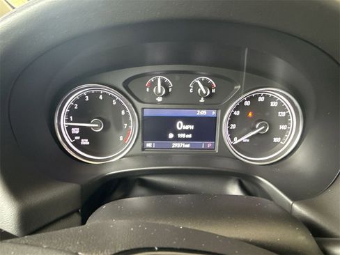 Certified 2023 Buick Enclave Essence image 11