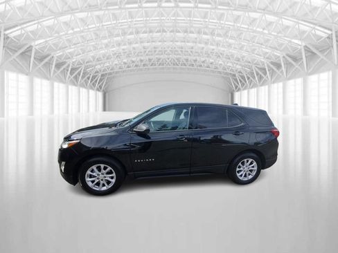 Used 2019 Chevrolet Equinox LS FWD image 1