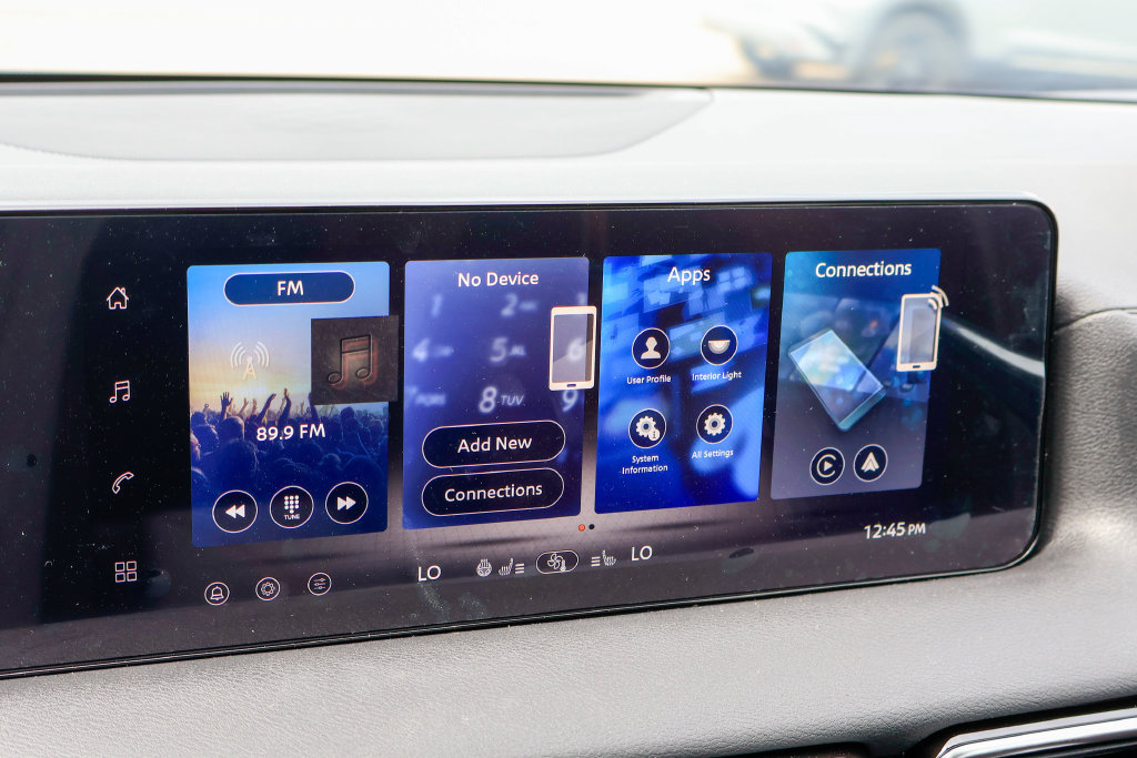 New 2027 Nissan Sentra SR w/ SR All Weather Package FWD image 5