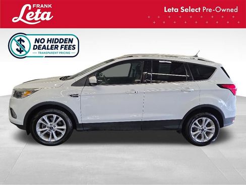 Used 2019 Ford Escape SE FWD image 3