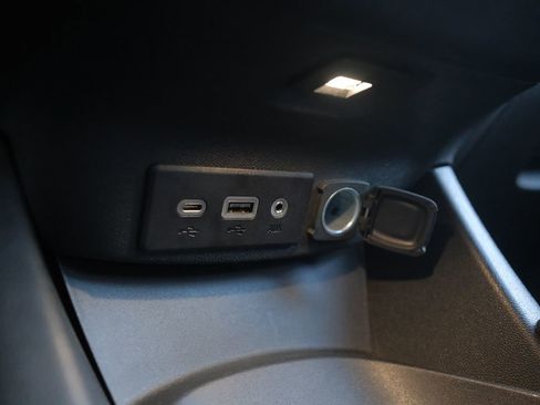 Used 2022 Chevrolet Malibu LS image 25