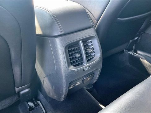 Used 2022 Jeep Cherokee Latitude Lux w/ Sun & Sound Group AWD/4WD image 29