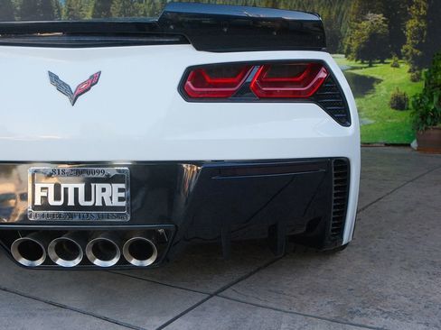 Used 2019 Chevrolet Corvette Grand Sport w/ Carbon Flash Badge Package image 33
