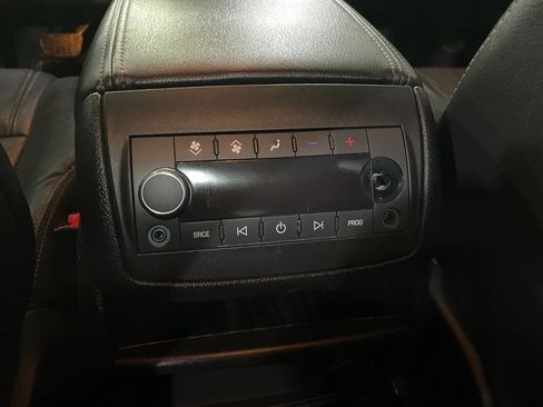 Used 2016 GMC Acadia Denali image 26