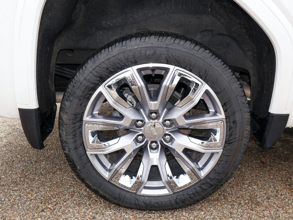 Used 2025 GMC Sierra 1500 Denali AWD/4WD image 35