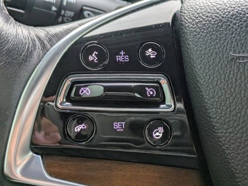 Used 2016 Cadillac Escalade Premium image 21