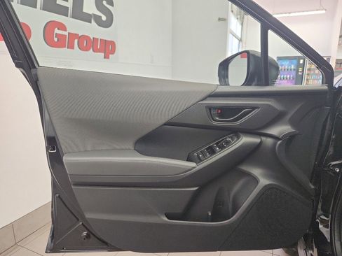 New 2026 Subaru Crosstrek 2.0i Premium image 8