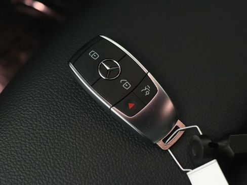 New 2026 Mercedes-Benz GLA 250 4MATIC image 9