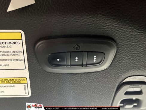 Used 2018 Jeep Wrangler Unlimited Sahara image 26