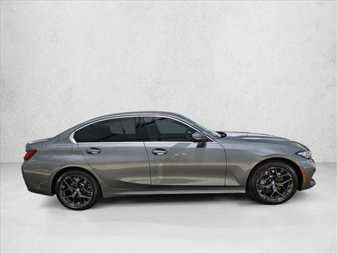 Used 2025 BMW 330i Sedan w/ Convenience Package image 4