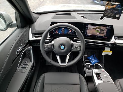 New 2026 BMW X1 xDrive28i image 9