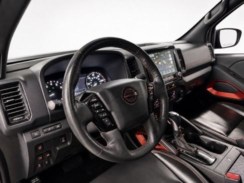 Used 2024 Nissan Frontier PRO-4X w/ Pro Premium Package AWD/4WD image 15