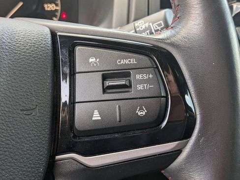 Used 2025 Honda Odyssey Sport-L image 27