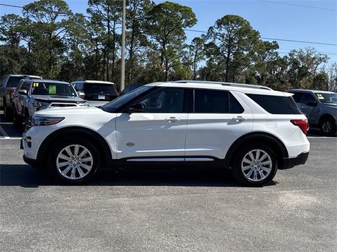 Certified 2022 Ford Explorer King Ranch w/ Class IV Trailer Tow Package image 6