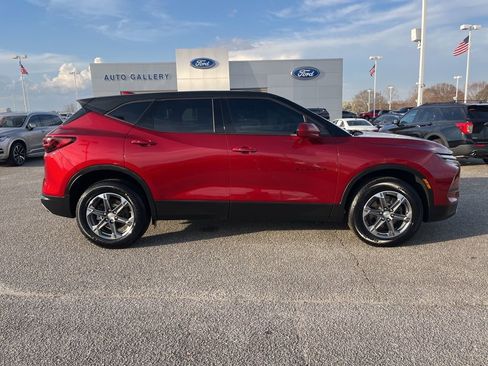 Used 2024 Chevrolet Blazer LT image 4