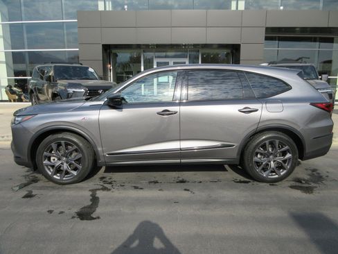 Used 2022 Acura MDX A-Spec AWD/4WD image 4