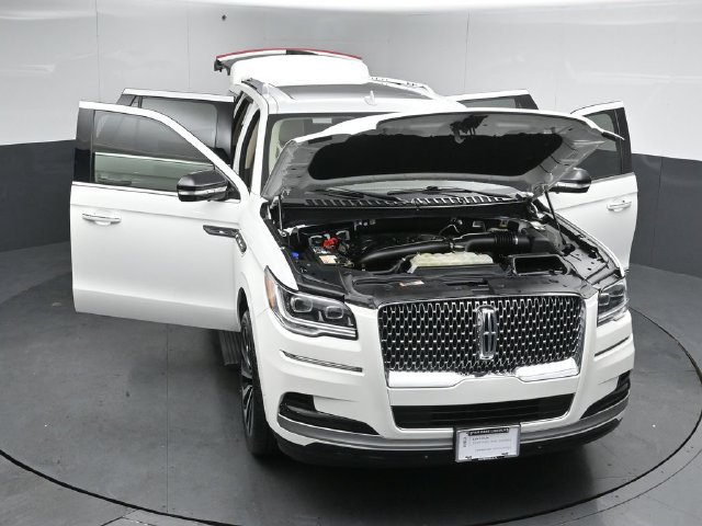 Certified 2023 Lincoln Navigator Reserve RWD image 57