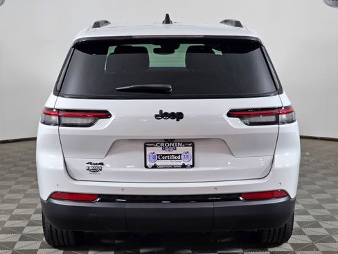 Used 2023 Jeep Grand Cherokee L Laredo AWD/4WD image 31